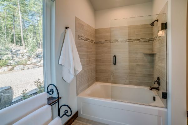 Cost of Tub Conversion Service in Franklin