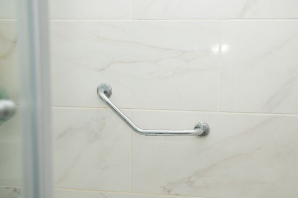 Cost of Mobility Shower Installation in Franklin